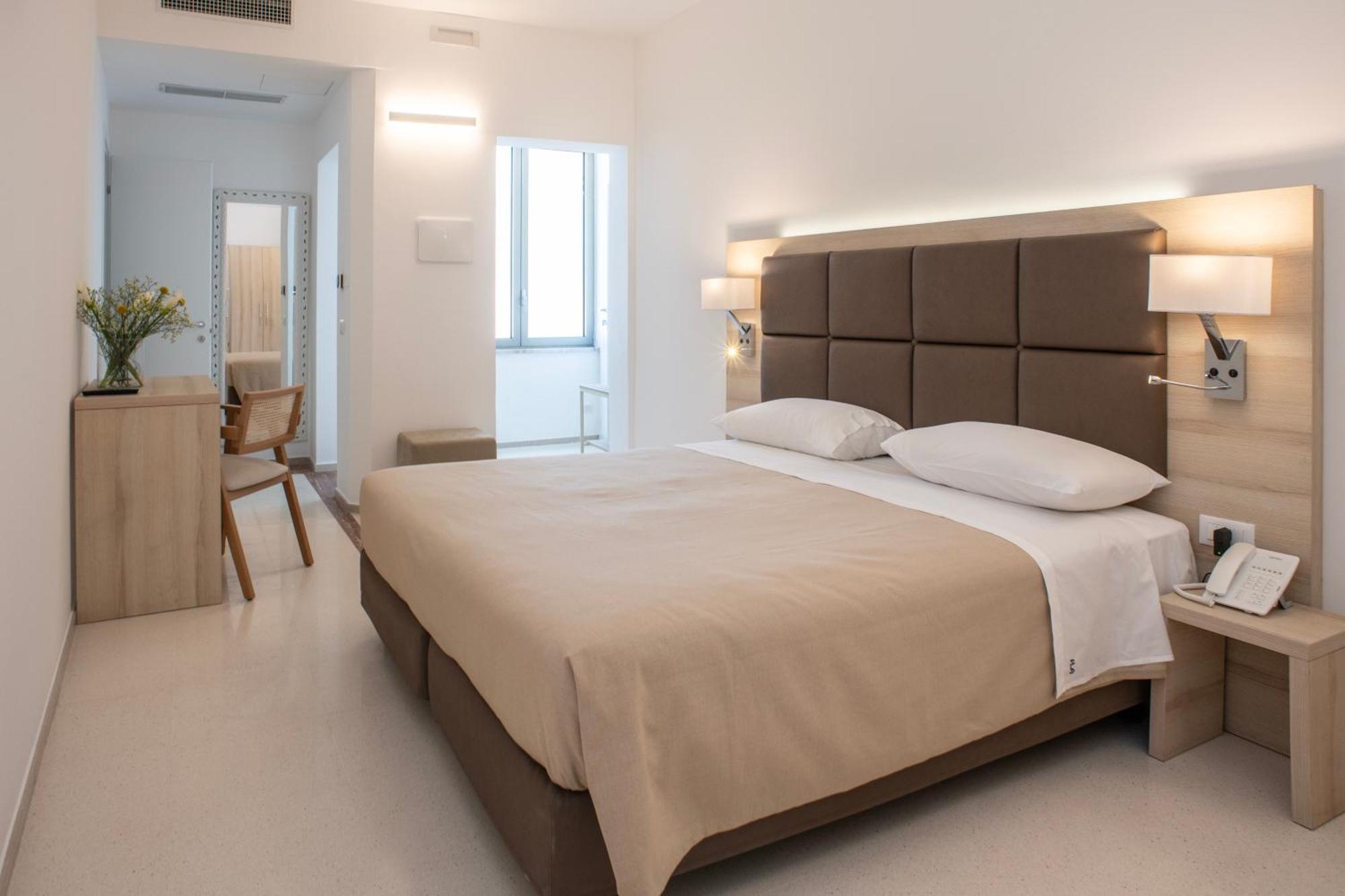 Hotel Albania Otranto Buitenkant foto
